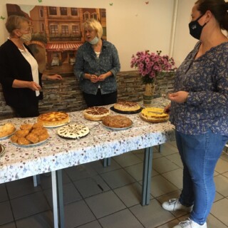 Viele Kuchen gabs zu essen